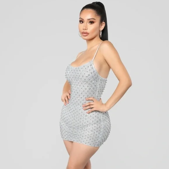 Fashion Nova Silver Roxi Dress Size Medium - Picture 8 of 12